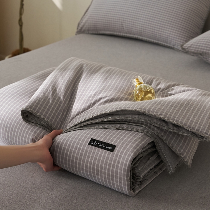 91家纺网 家纺一手货源 找家纺 暖阳 2026新款无印风色织全棉贝壳绣棉花夏被夏凉被空调被 贝壳小灰格