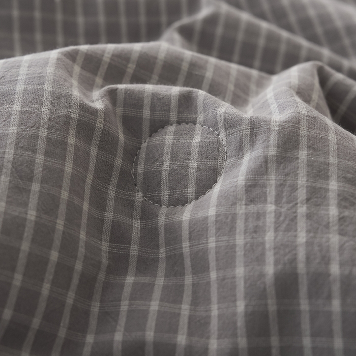 91家纺网 家纺一手货源 找家纺 暖阳 2026新款无印风色织全棉贝壳绣棉花夏被夏凉被空调被 贝壳小灰格