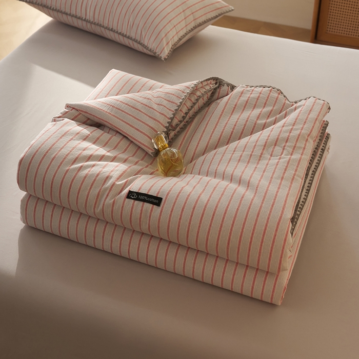 91家纺网 家纺一手货源 找家纺 暖阳 2026新款无印风色织全棉贝壳绣棉花夏被夏凉被空调被 贝壳初晴红