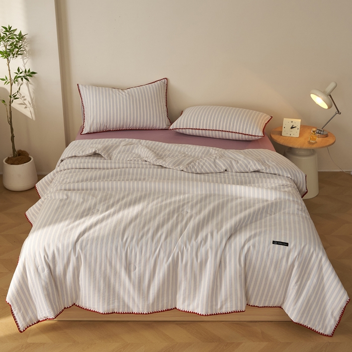 91家纺网 家纺一手货源 找家纺 暖阳 2026新款无印风色织全棉贝壳绣棉花夏被夏凉被空调被 贝壳海盐紫