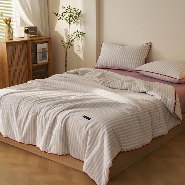 91家纺网 家纺一手货源 找家纺 暖阳 2026新款无印风色织全棉贝壳绣棉花夏被夏凉被空调被 贝壳海盐紫