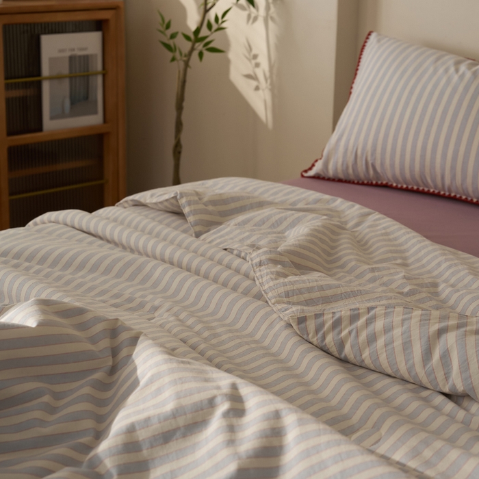 91家纺网 家纺一手货源 找家纺 暖阳 2026新款无印风色织全棉贝壳绣棉花夏被夏凉被空调被 贝壳海盐紫