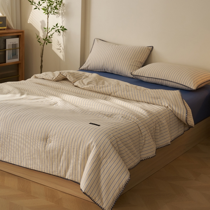 91家纺网 家纺一手货源 找家纺 暖阳 2026新款无印风色织全棉贝壳绣棉花夏被夏凉被空调被 贝壳铃蓝