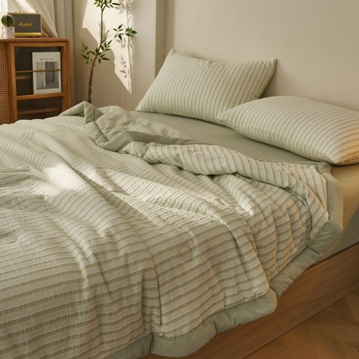 91家纺网 家纺一手货源 找家纺 暖阳 2026新款全棉色织提花良品系列棉花夏被夏凉被空调被 良品-条纹绿