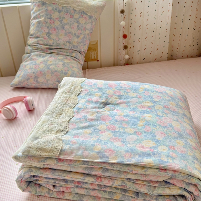 91家纺网 家纺一手货源 找家纺 暖阳 2026新款全棉花边款棉花夏被夏凉被空调被 花边烂漫