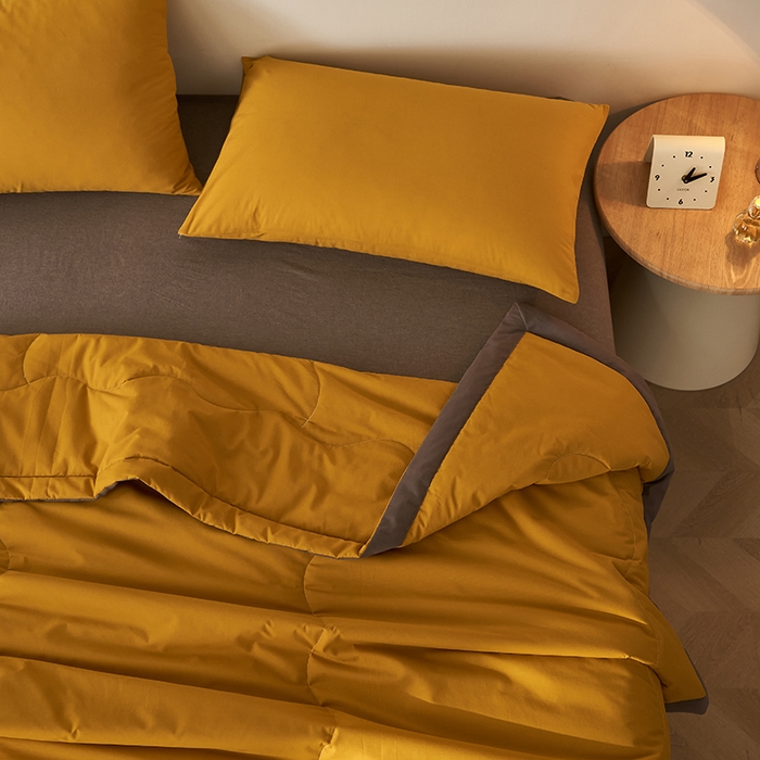 91家纺网 家纺一手货源 找家纺 暖阳 2026新款全棉纯色+拼色棉花夏被夏凉被空调被 姜黄【AB同色】