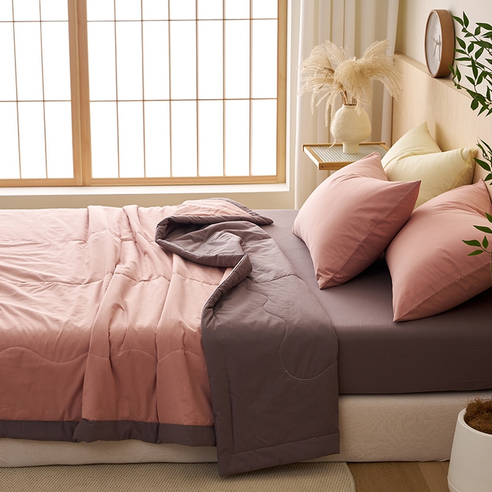 91家纺网 家纺一手货源 找家纺 暖阳 2026新款全棉纯色+拼色棉花夏被夏凉被空调被 藕粉拼灰