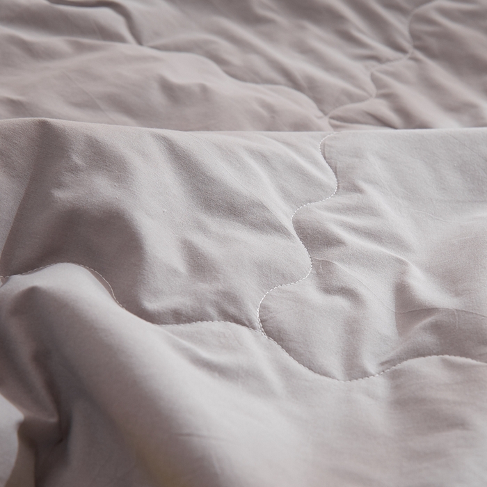 91家纺网 家纺一手货源 找家纺 暖阳 2026新款全棉纯色+拼色棉花夏被夏凉被空调被 中灰