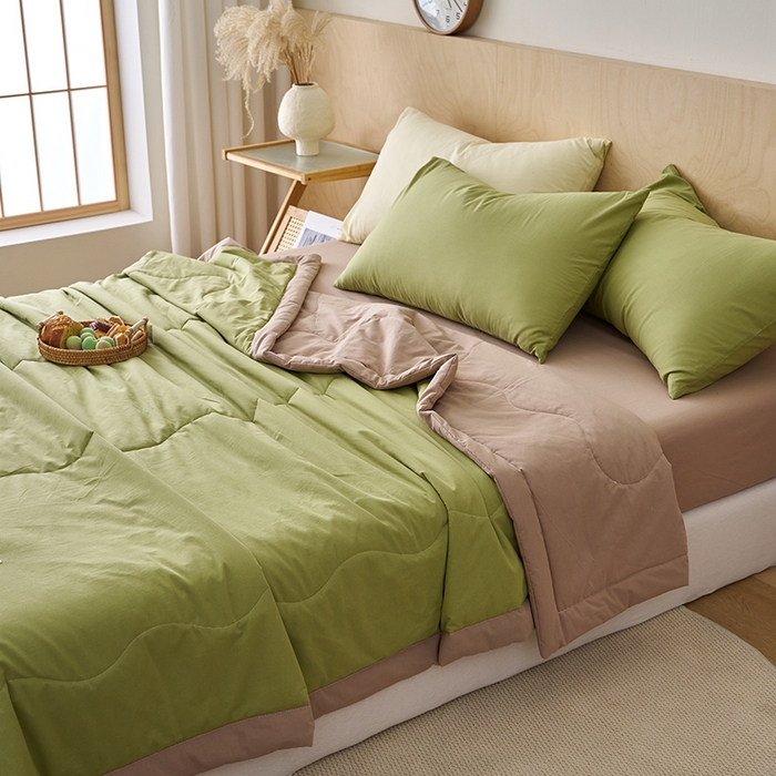 91家纺网 家纺一手货源 找家纺 暖阳 2026新款全棉纯色+拼色棉花夏被夏凉被空调被 草绿拼卡其