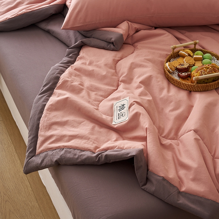 91家纺网 家纺一手货源 找家纺 暖阳 2026新款全棉纯色+拼色棉花夏被夏凉被空调被 藕粉拼灰