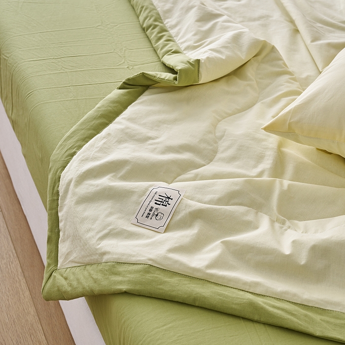 91家纺网 家纺一手货源 找家纺 暖阳 2026新款全棉纯色+拼色棉花夏被夏凉被空调被 米黄拼草绿