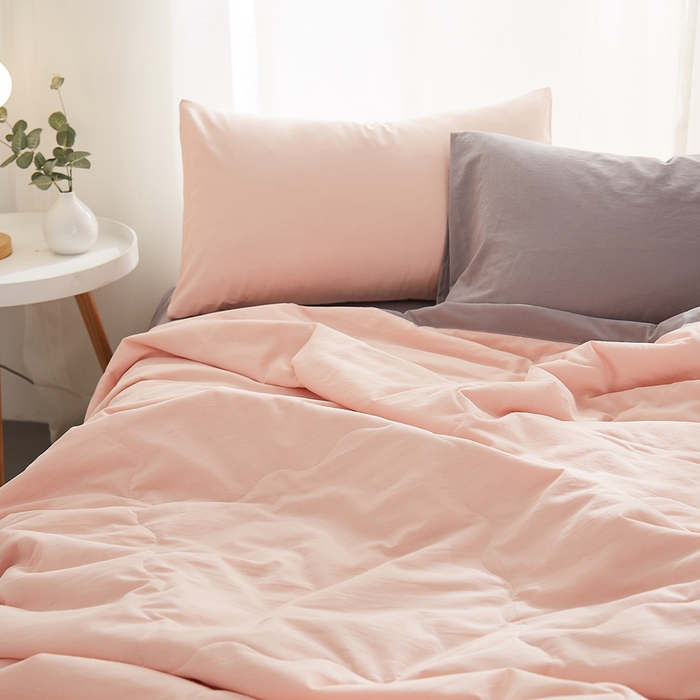 91家纺网 家纺一手货源 找家纺 暖阳 2026新款全棉纯色+拼色棉花夏被夏凉被空调被 粉玉