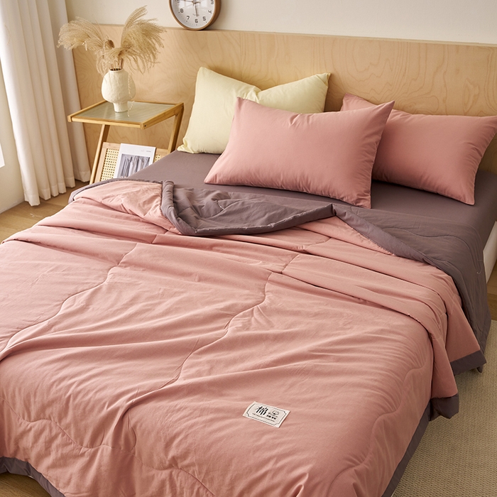 91家纺网 家纺一手货源 找家纺 暖阳 2026新款全棉纯色+拼色棉花夏被夏凉被空调被 藕粉拼灰