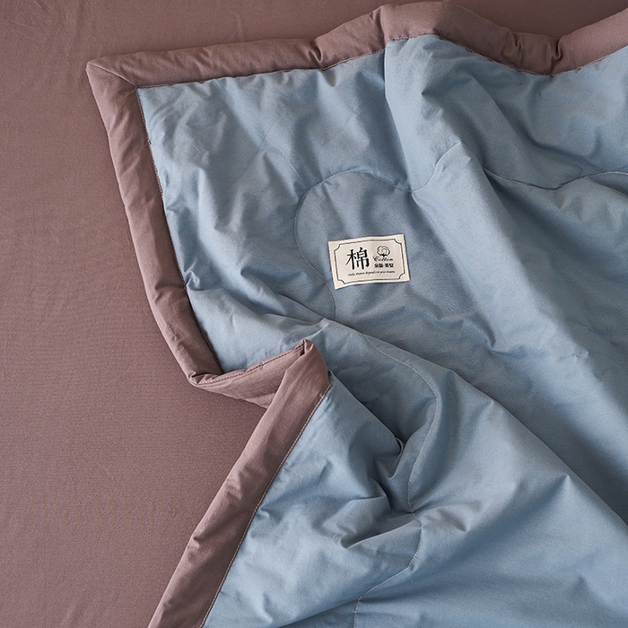 91家纺网 家纺一手货源 找家纺 暖阳 2026新款全棉纯色+拼色棉花夏被夏凉被空调被 蓝拼灰