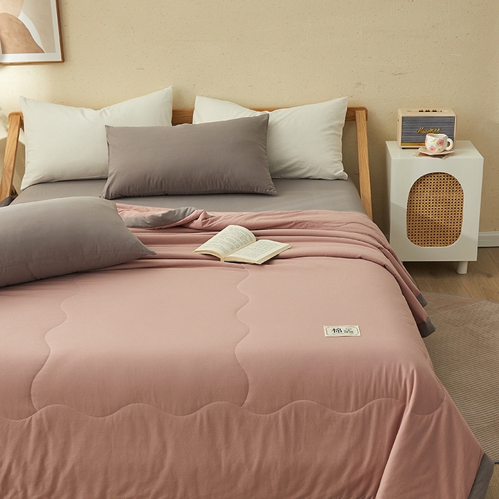 91家纺网 家纺一手货源 找家纺 暖阳 2026新款全棉纯色+拼色棉花夏被夏凉被空调被 藕粉