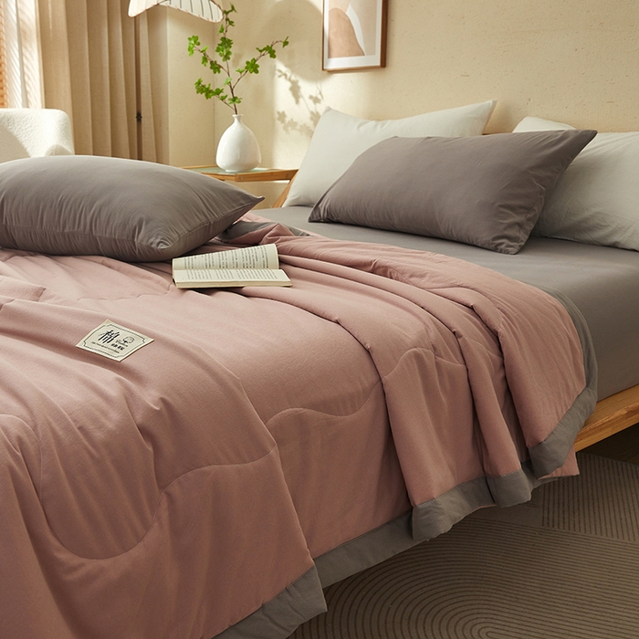 91家纺网 家纺一手货源 找家纺 暖阳 2026新款全棉纯色+拼色棉花夏被夏凉被空调被 藕粉