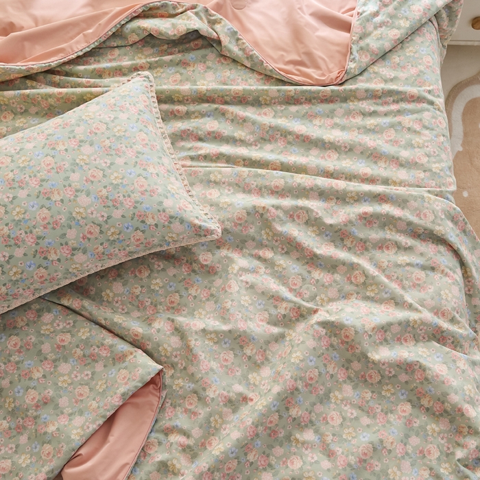 91家纺网 家纺一手货源 找家纺 暖阳 2026新款A全棉B凉感丝夏被夏凉被空调被 小冰皮-梦境绿