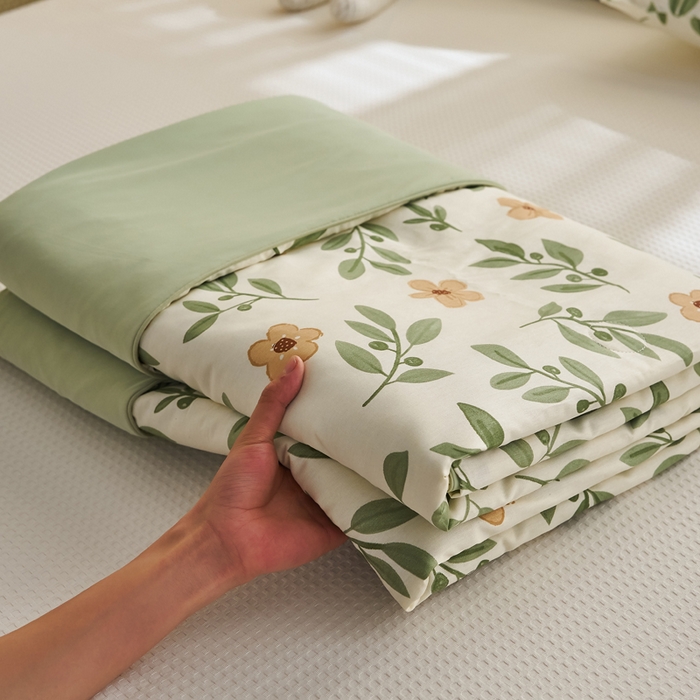 91家纺网 家纺一手货源 找家纺 暖阳 2026新款A全棉B凉感丝夏被夏凉被空调被 小冰皮-薄荷