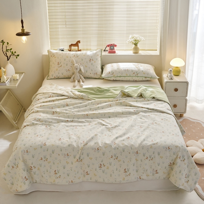 91家纺网 家纺一手货源 找家纺 暖阳 2026新款A全棉B凉感丝夏被夏凉被空调被 小冰皮-春日印象