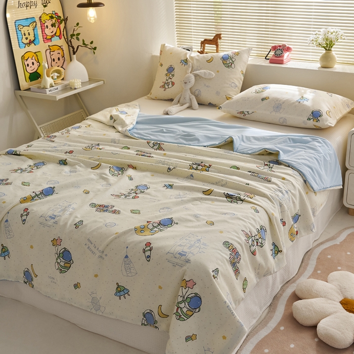 91家纺网 家纺一手货源 找家纺 暖阳 2026新款A全棉B凉感丝夏被夏凉被空调被 小冰皮-太空人