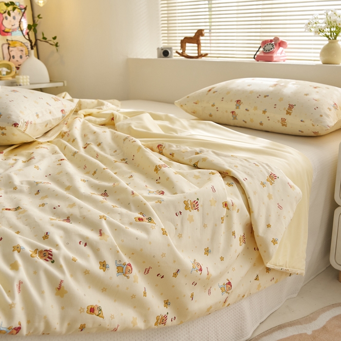 91家纺网 家纺一手货源 找家纺 暖阳 2026新款A全棉B凉感丝夏被夏凉被空调被 小冰皮-可爱小星人