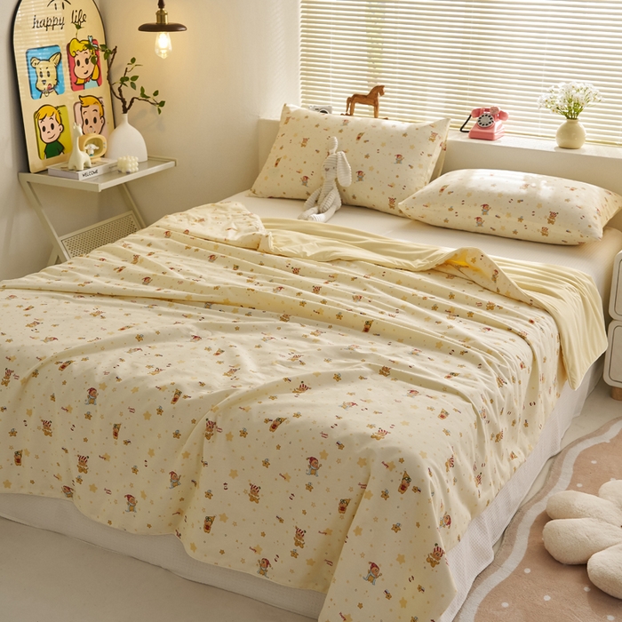 91家纺网 家纺一手货源 找家纺 暖阳 2026新款A全棉B凉感丝夏被夏凉被空调被 小冰皮-可爱小星人