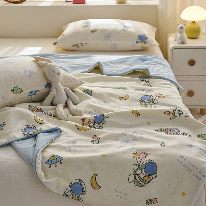 91家纺网 家纺一手货源 找家纺 暖阳 2026新款A全棉B凉感丝夏被夏凉被空调被 小冰皮-太空人