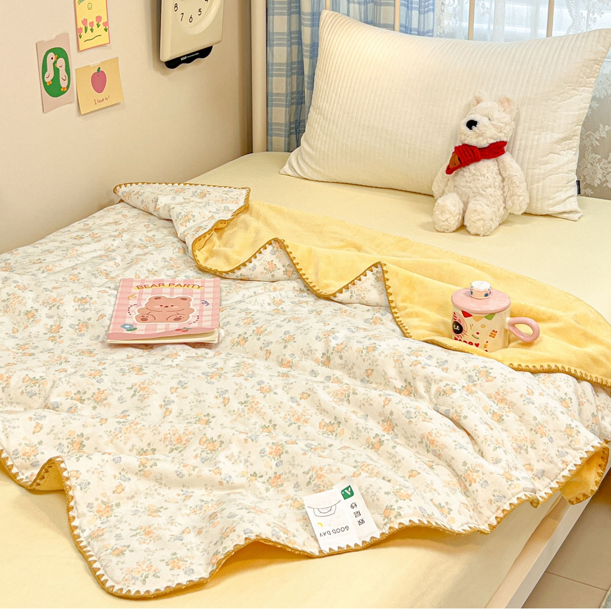 91家纺网 家纺一手货源 找家纺 妮可 2026新款A类三层夹棉全棉双层纱绒多功能盖毯被 奶油芝芝