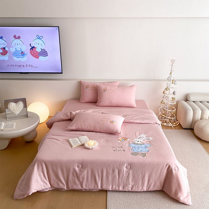 91家纺网 家纺一手货源 找家纺 （总）鸣升家纺 2026新款全棉夏被双层纱贴布绣100%棉花夏被四件套