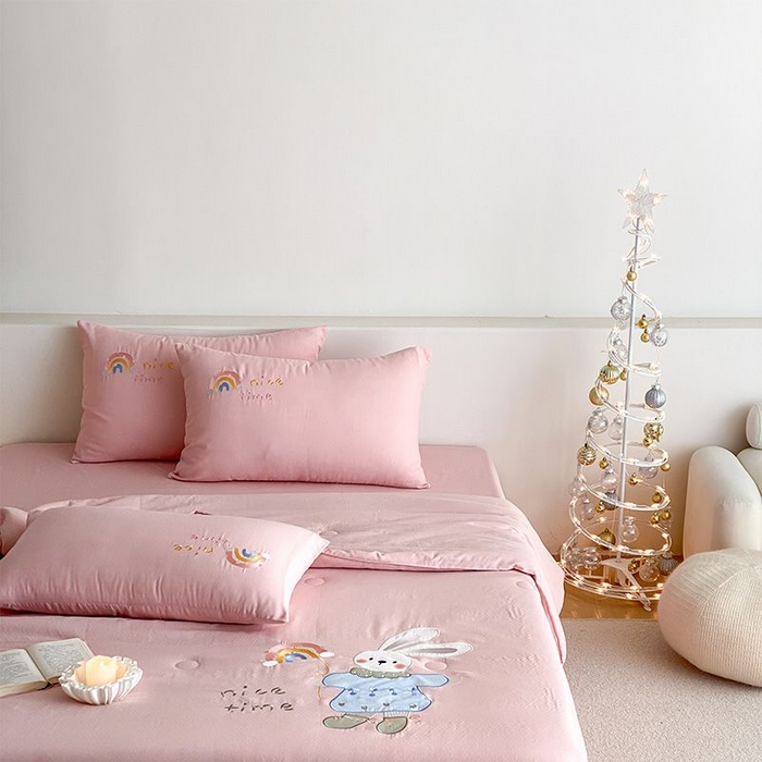 91家纺网 家纺一手货源 找家纺 （总）鸣升家纺 2026新款全棉夏被双层纱贴布绣100%棉花夏被四件套