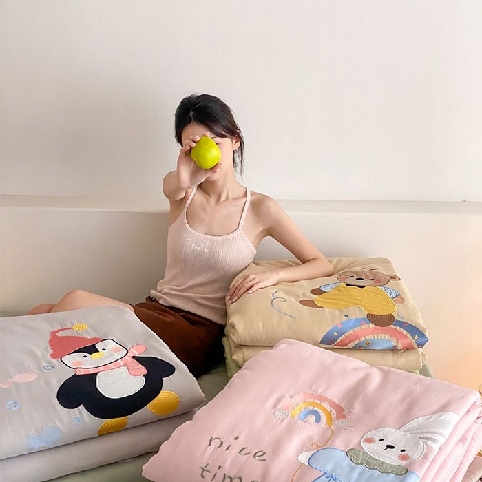 91家纺网 家纺一手货源 找家纺 鸣升家纺 2026新款全棉夏被双层纱贴布绣100%棉花夏被四件套 组合图