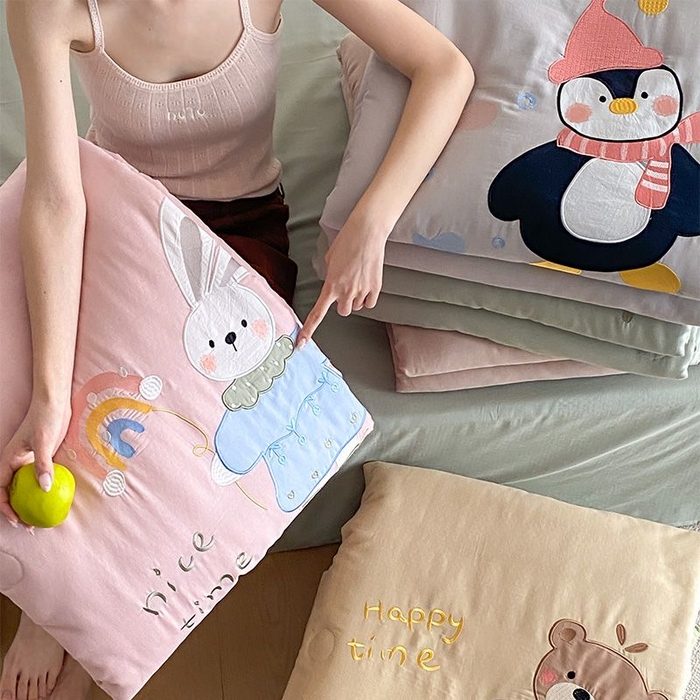 91家纺网 家纺一手货源 找家纺 鸣升家纺 2026新款全棉夏被双层纱贴布绣100%棉花夏被四件套 组合图