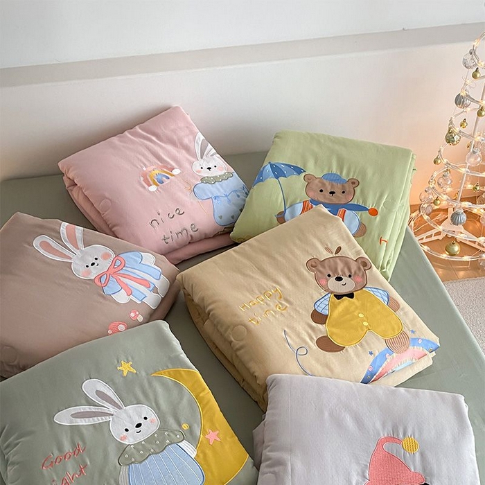 91家纺网 家纺一手货源 找家纺 鸣升家纺 2026新款全棉夏被双层纱贴布绣100%棉花夏被四件套 组合图