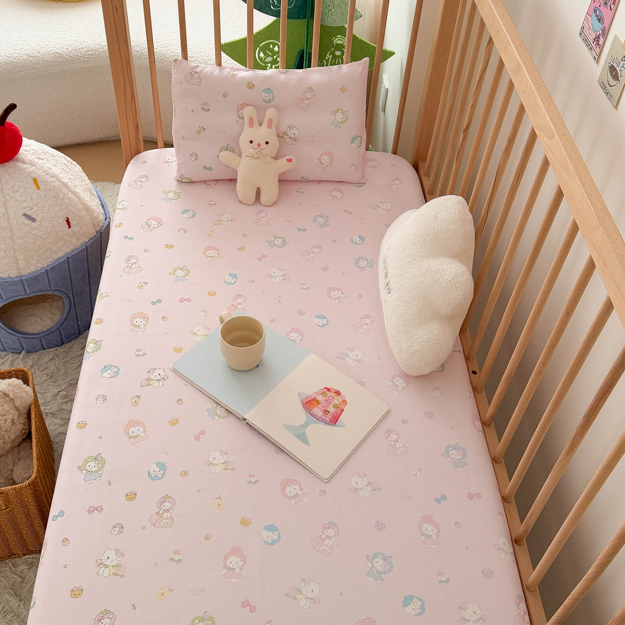 91家纺网 家纺一手货源 找家纺 嗨生活 2026新款儿童婴儿床床笠全棉纯棉双层纱床笠席梦思套拼床床笠套 花园萌宠