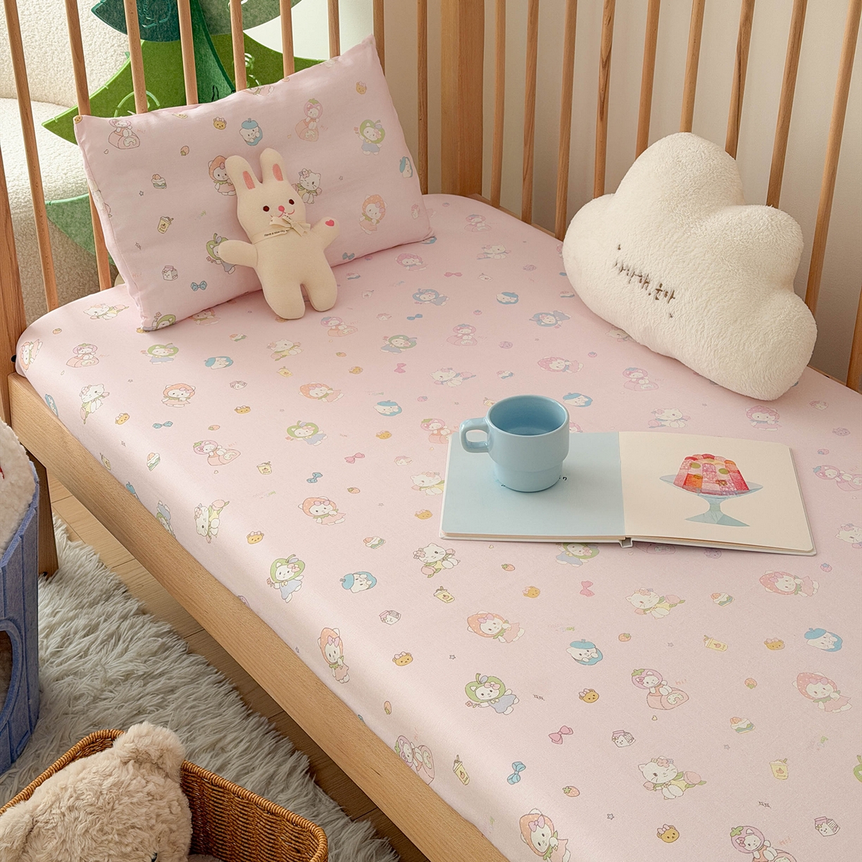 91家纺网 家纺一手货源 找家纺 嗨生活 2026新款儿童婴儿床床笠全棉纯棉双层纱床笠席梦思套拼床床笠套 花园萌宠