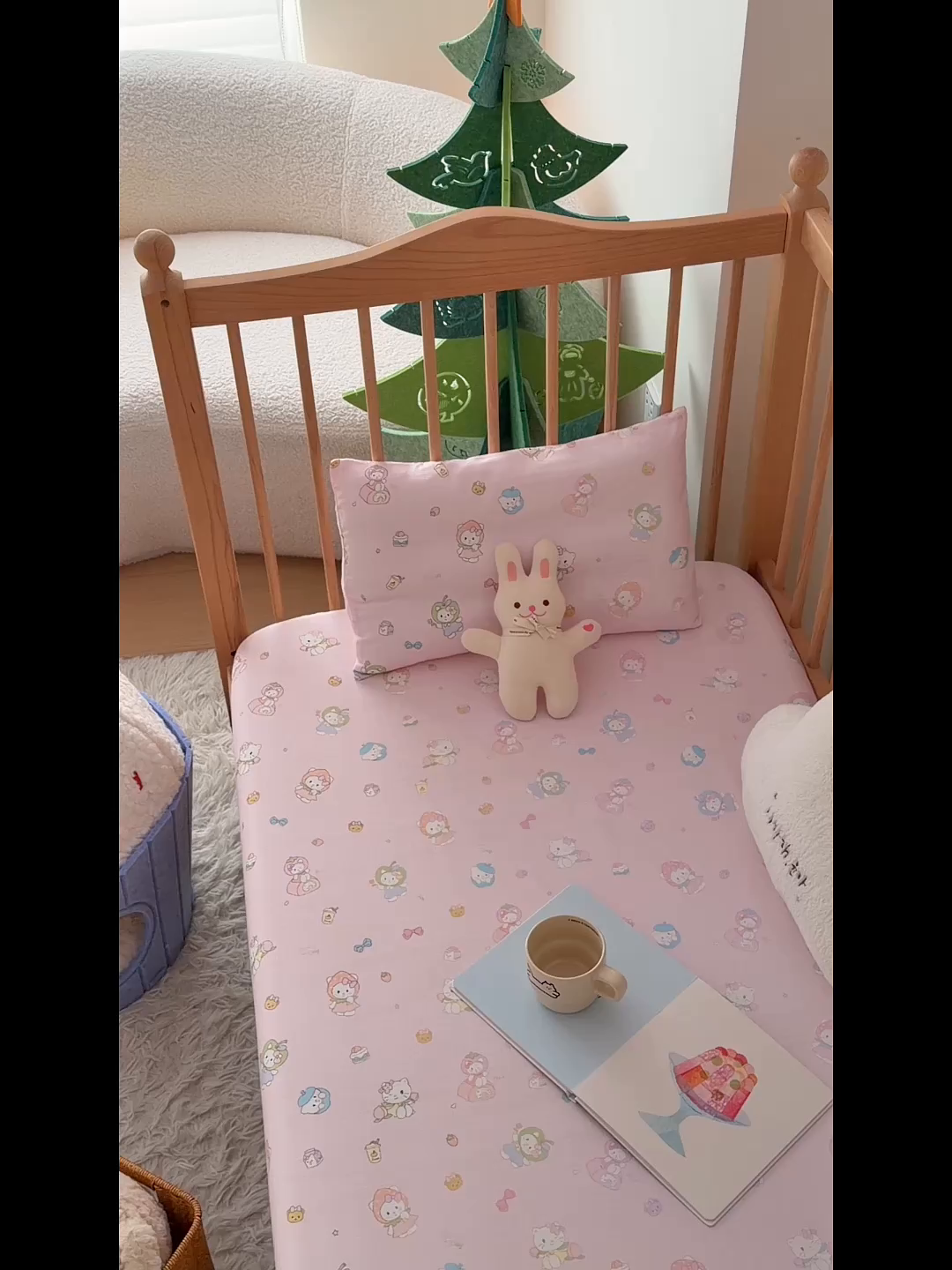 91家纺网 家纺一手货源 找家纺 嗨生活 2026新款儿童婴儿床床笠全棉纯棉双层纱床笠席梦思套拼床床笠套 花园萌宠