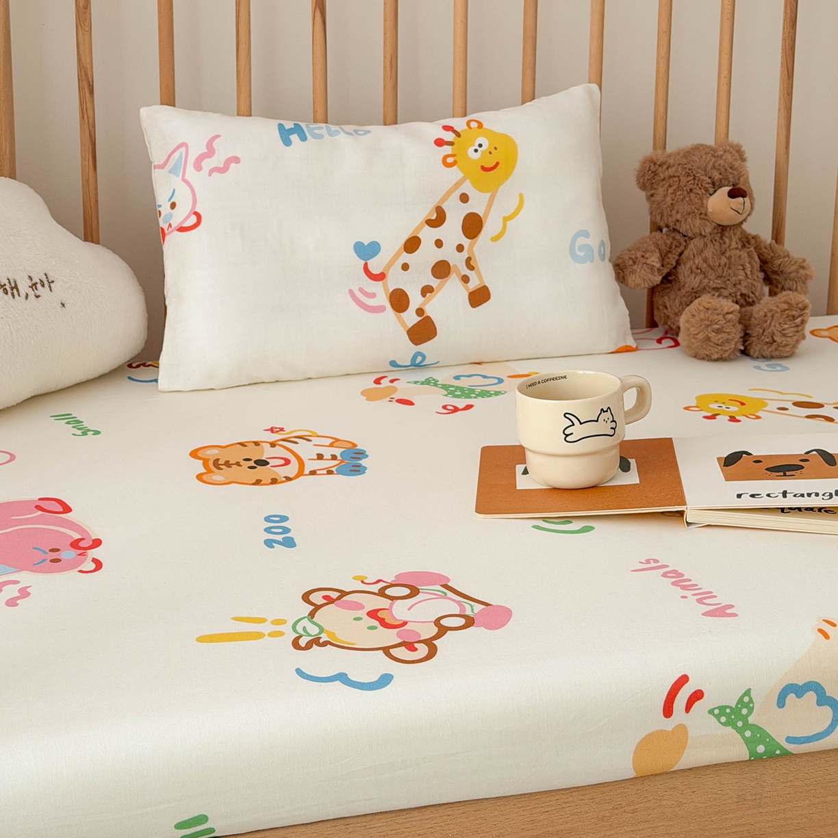 91家纺网 家纺一手货源 找家纺 嗨生活 2026新款儿童婴儿床床笠全棉纯棉双层纱床笠席梦思套拼床床笠套 奇趣欢乐园