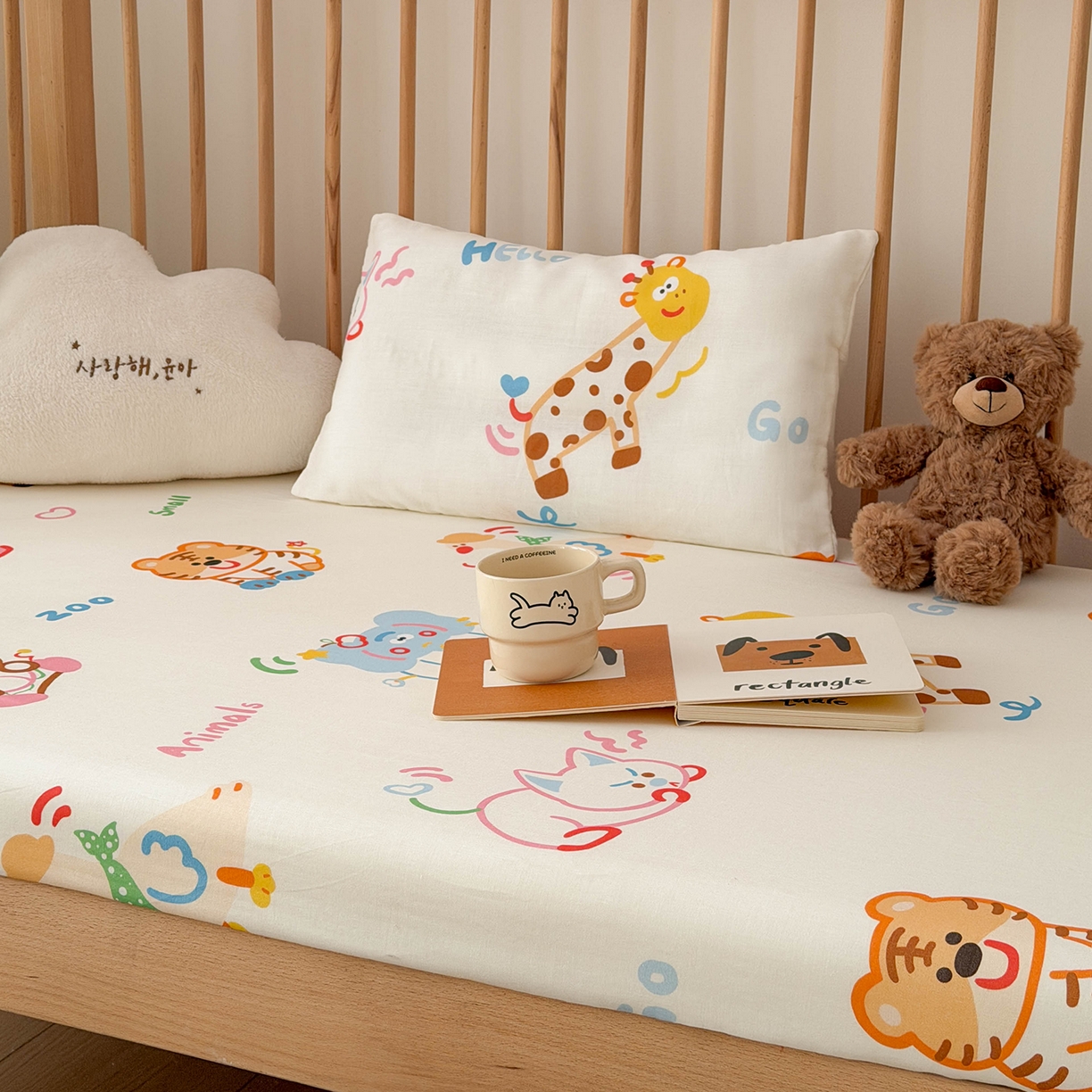 91家纺网 家纺一手货源 找家纺 嗨生活 2026新款儿童婴儿床床笠全棉纯棉双层纱床笠席梦思套拼床床笠套 奇趣欢乐园