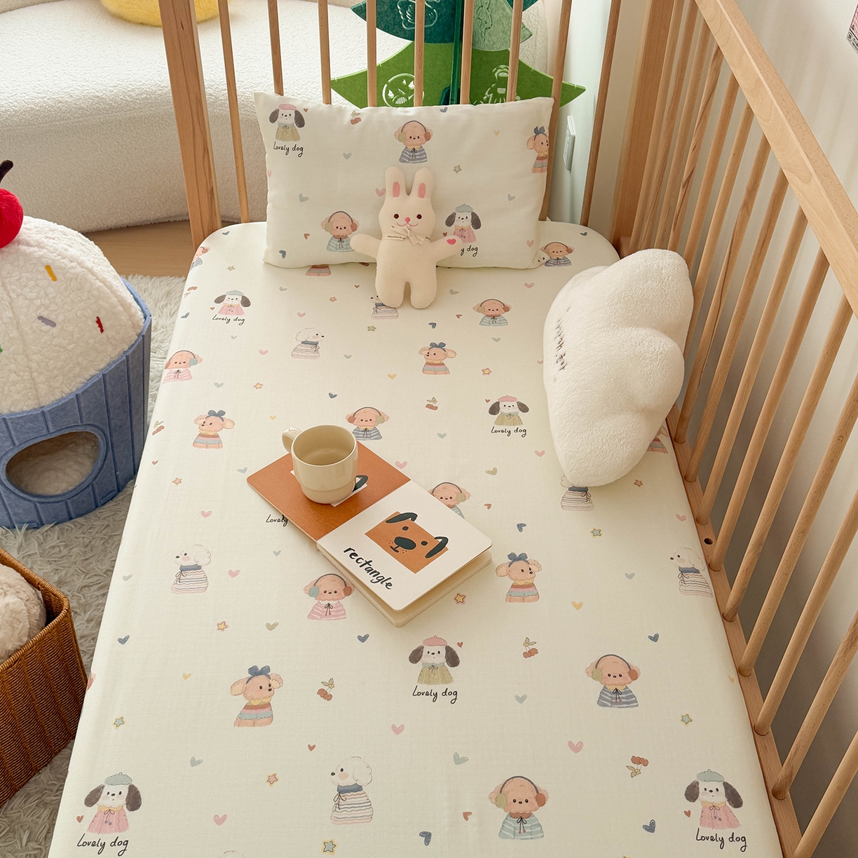 91家纺网 家纺一手货源 找家纺 嗨生活 2026新款儿童婴儿床床笠全棉纯棉双层纱床笠席梦思套拼床床笠套 旺旺趣事