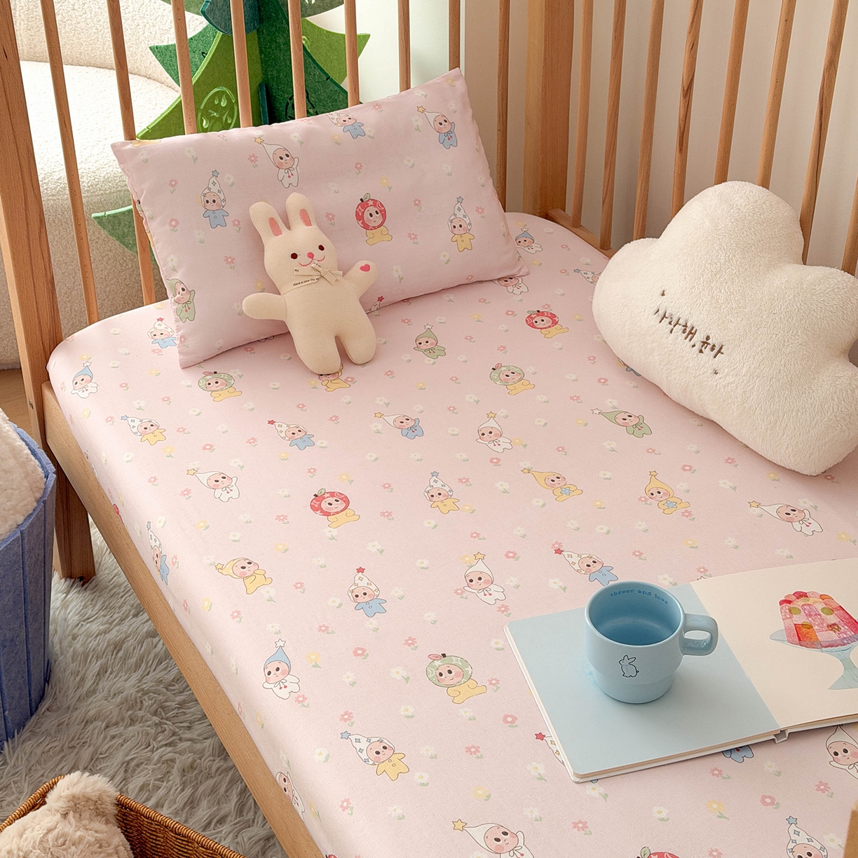 91家纺网 家纺一手货源 找家纺 嗨生活 2026新款儿童婴儿床床笠全棉纯棉双层纱床笠席梦思套拼床床笠套 小星人