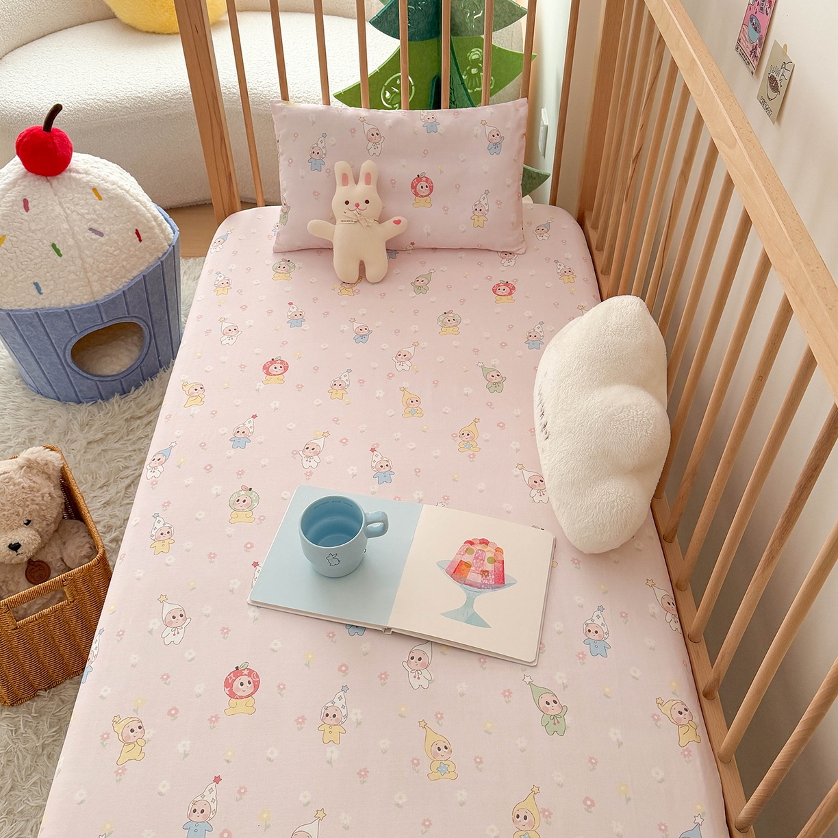 91家纺网 家纺一手货源 找家纺 嗨生活 2026新款儿童婴儿床床笠全棉纯棉双层纱床笠席梦思套拼床床笠套 小星人