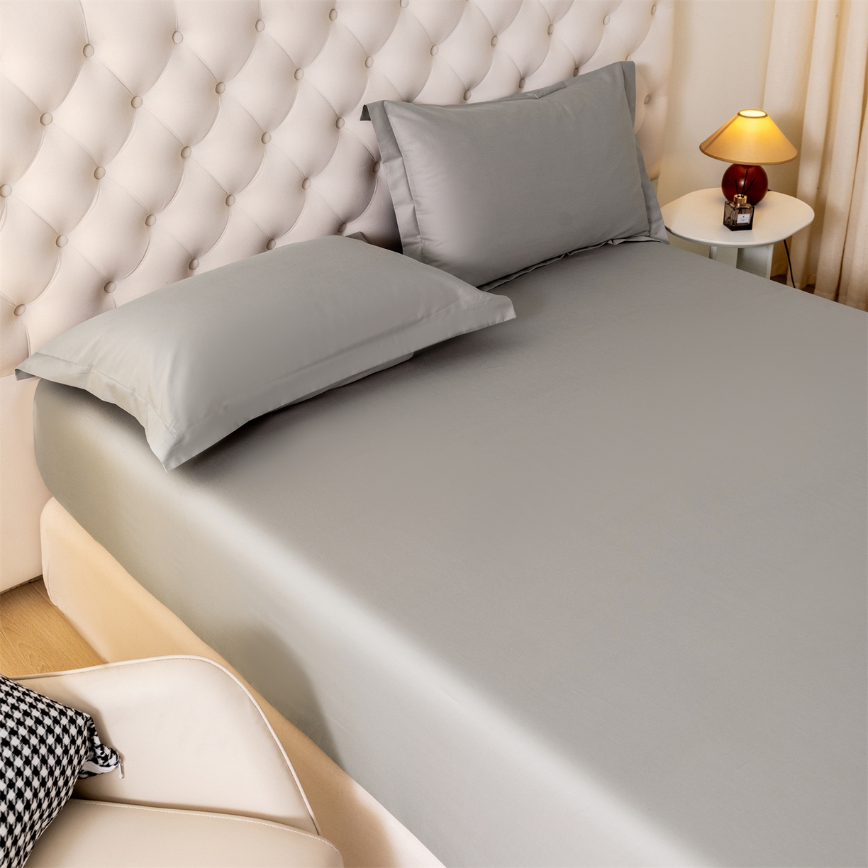 91家纺网 家纺一手货源 找家纺 宝时兰 2026新款全棉100S长绒棉床笠单件纯色纯棉贡缎 浅灰