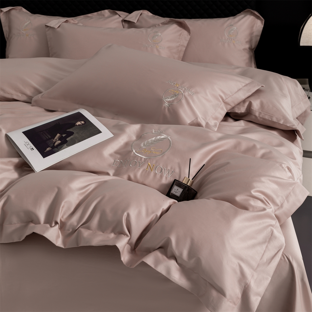 宝时兰 2026新款100支全棉50x50s长绒棉刺绣绣花纯棉贡缎四件套高档礼盒 清序-粉