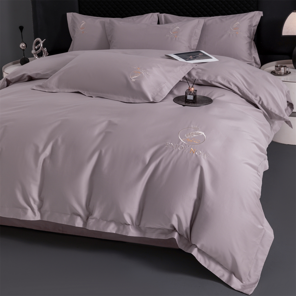 宝时兰 2026新款100支全棉50x50s长绒棉刺绣绣花纯棉贡缎四件套高档礼盒 清序-粉紫