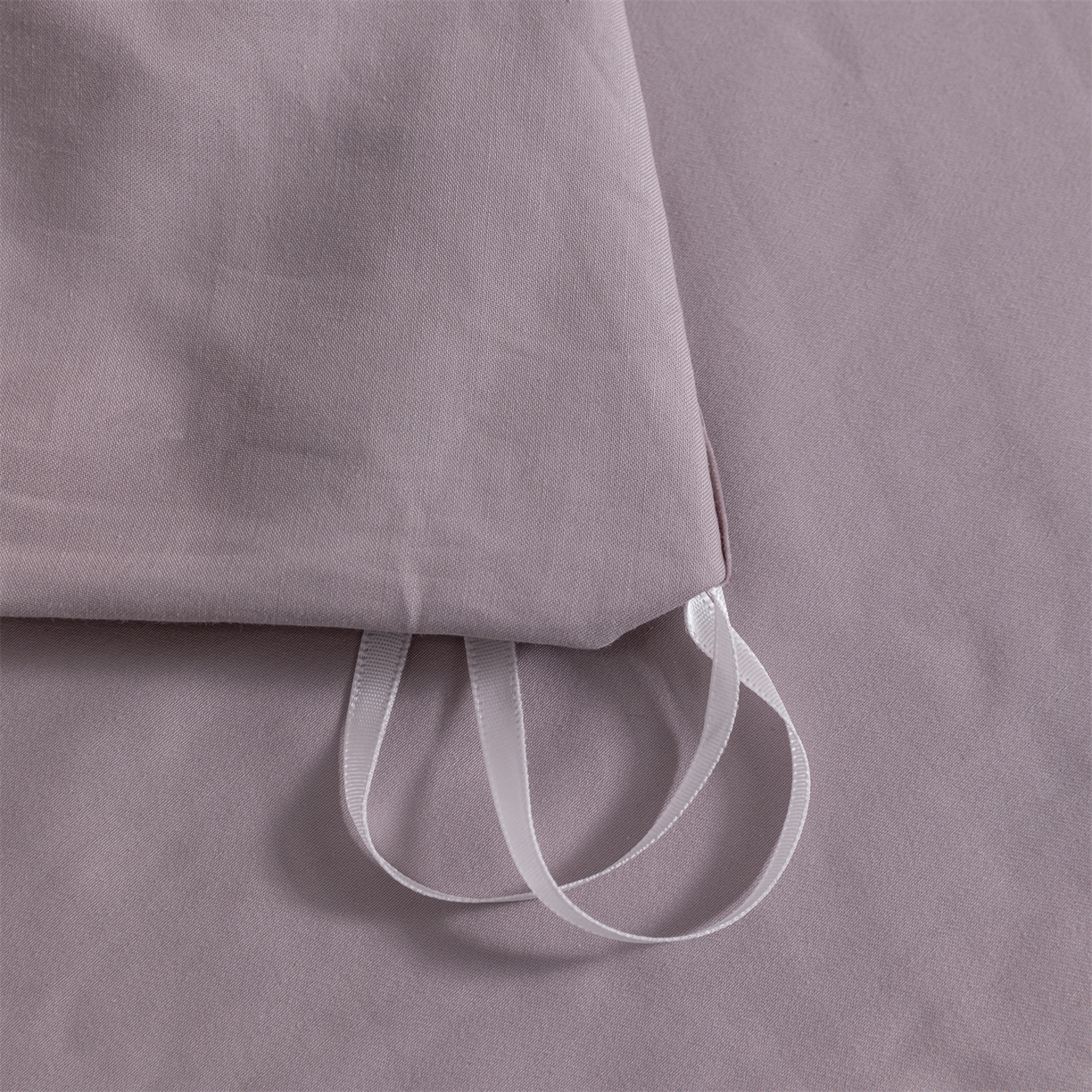 91家纺网 家纺一手货源 找家纺 宝时兰 2026新款100支全棉50x50s长绒棉刺绣绣花纯棉贡缎四件套高档礼盒 清序-粉紫