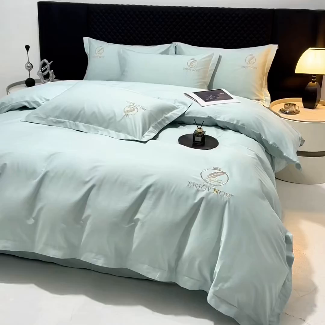 91家纺网 家纺一手货源 找家纺 宝时兰 2026新款100支全棉50x50s长绒棉刺绣绣花纯棉贡缎四件套高档礼盒 清序-湖绿