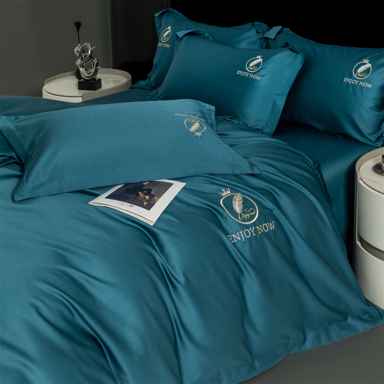 91家纺网 家纺一手货源 找家纺 宝时兰 2026新款100支全棉50x50s长绒棉刺绣绣花纯棉贡缎四件套高档礼盒 清序-孔雀蓝