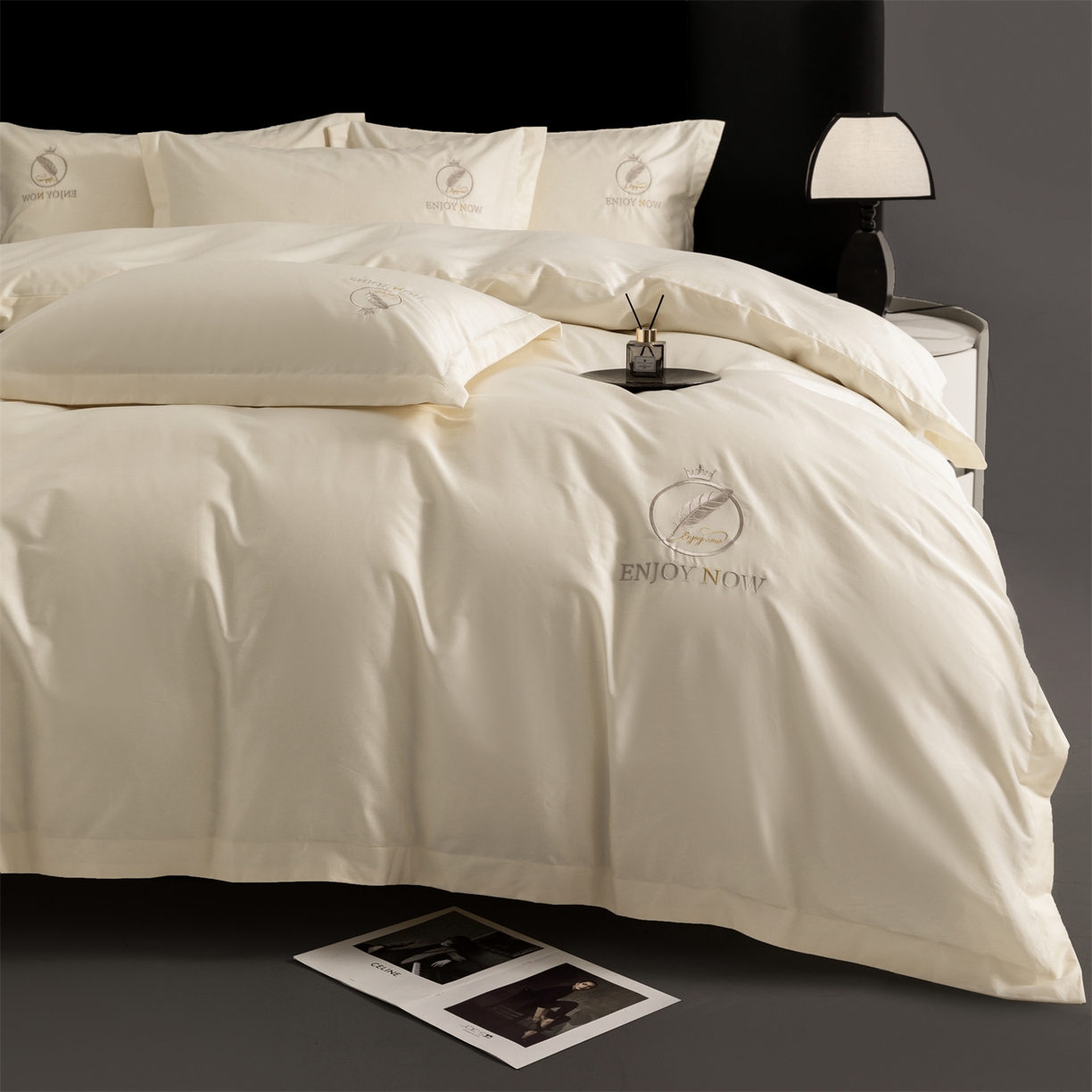 91家纺网 家纺一手货源 找家纺 宝时兰 2026新款100支全棉50x50s长绒棉刺绣绣花纯棉贡缎四件套高档礼盒 清序-米白