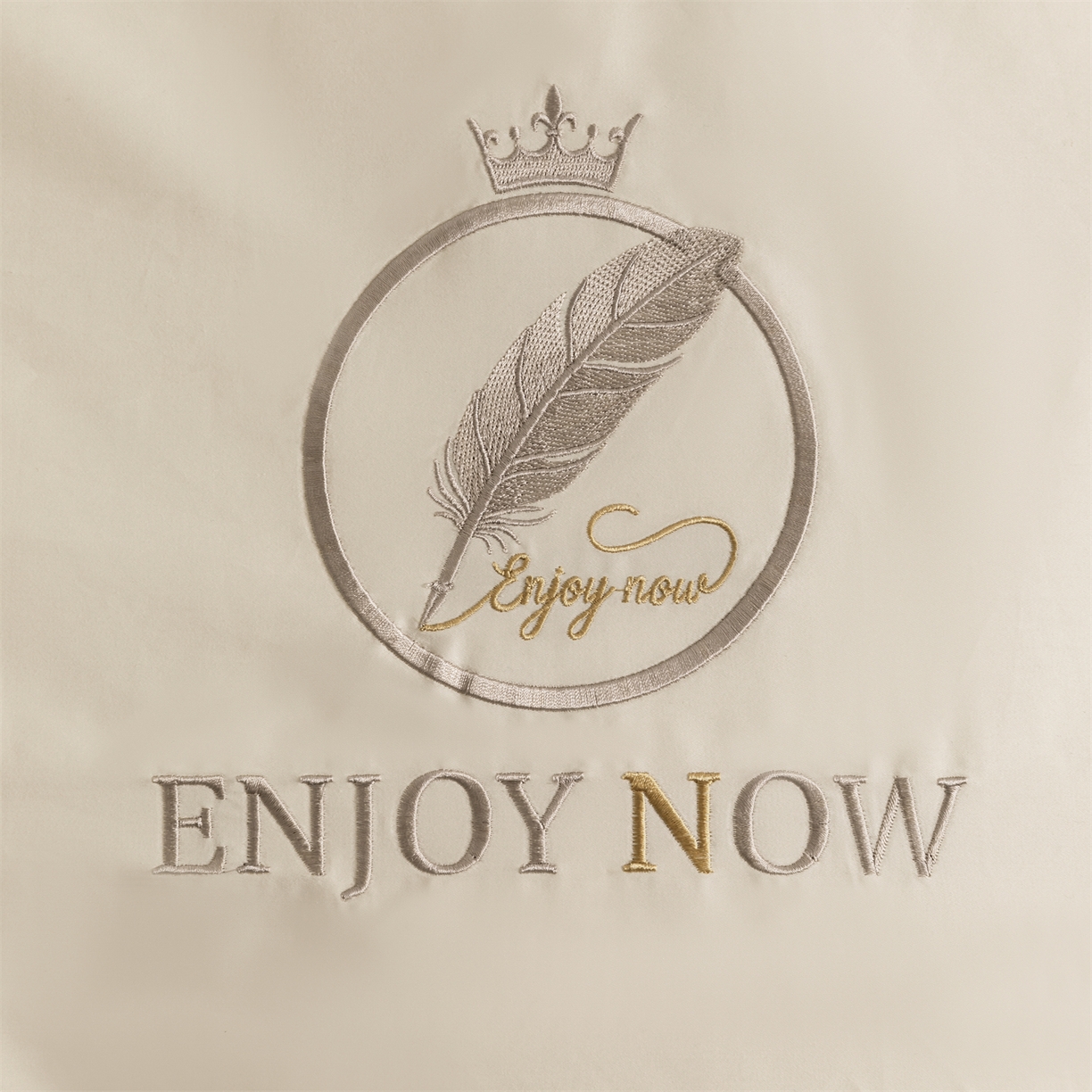 91家纺网 家纺一手货源 找家纺 宝时兰 2026新款100支全棉50x50s长绒棉刺绣绣花纯棉贡缎四件套高档礼盒 清序-米白