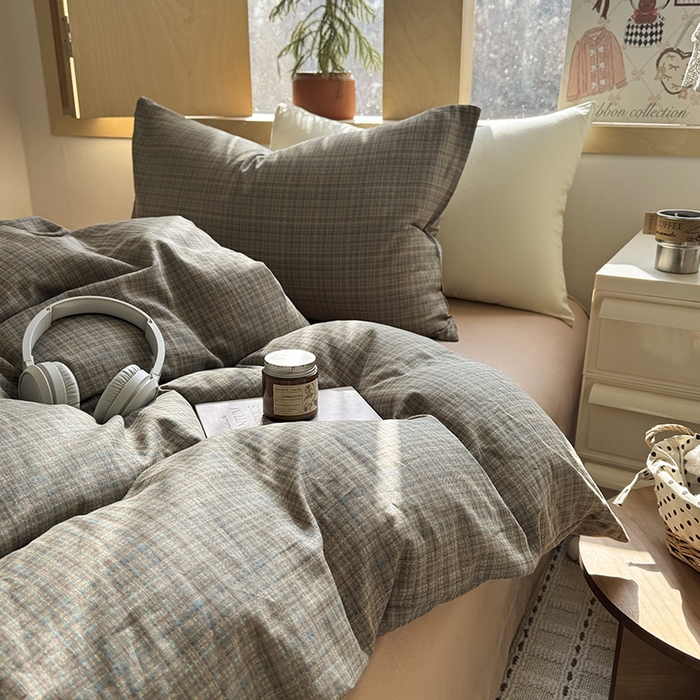 91家纺网 家纺一手货源 找家纺 爱思佳 2026新款全棉双层纱混搭格子系列四件套 樊可